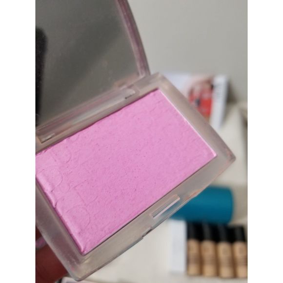 Huge make up bundle deal huge make up lot - Picture 4 of 6